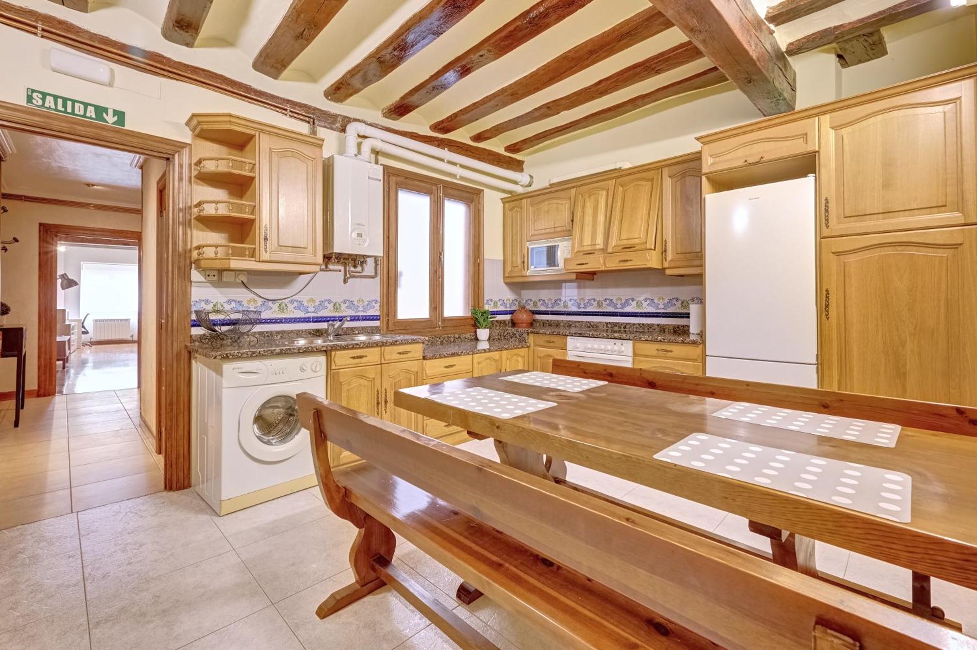 Casa Iruña Espacioso Y Con Estilo Apartamento *