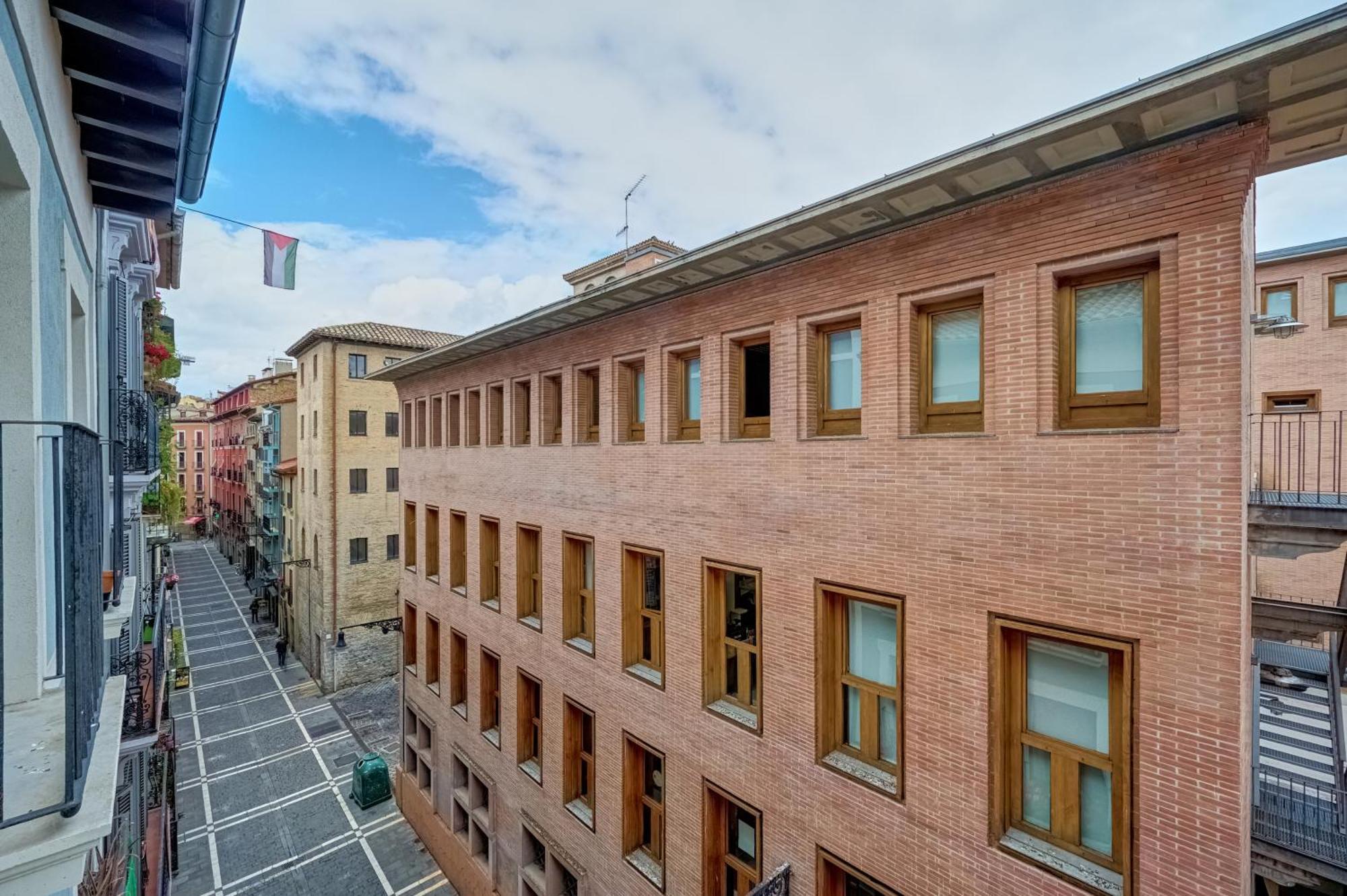 Casa Iruña Espacioso Y Con Estilo Apartamento