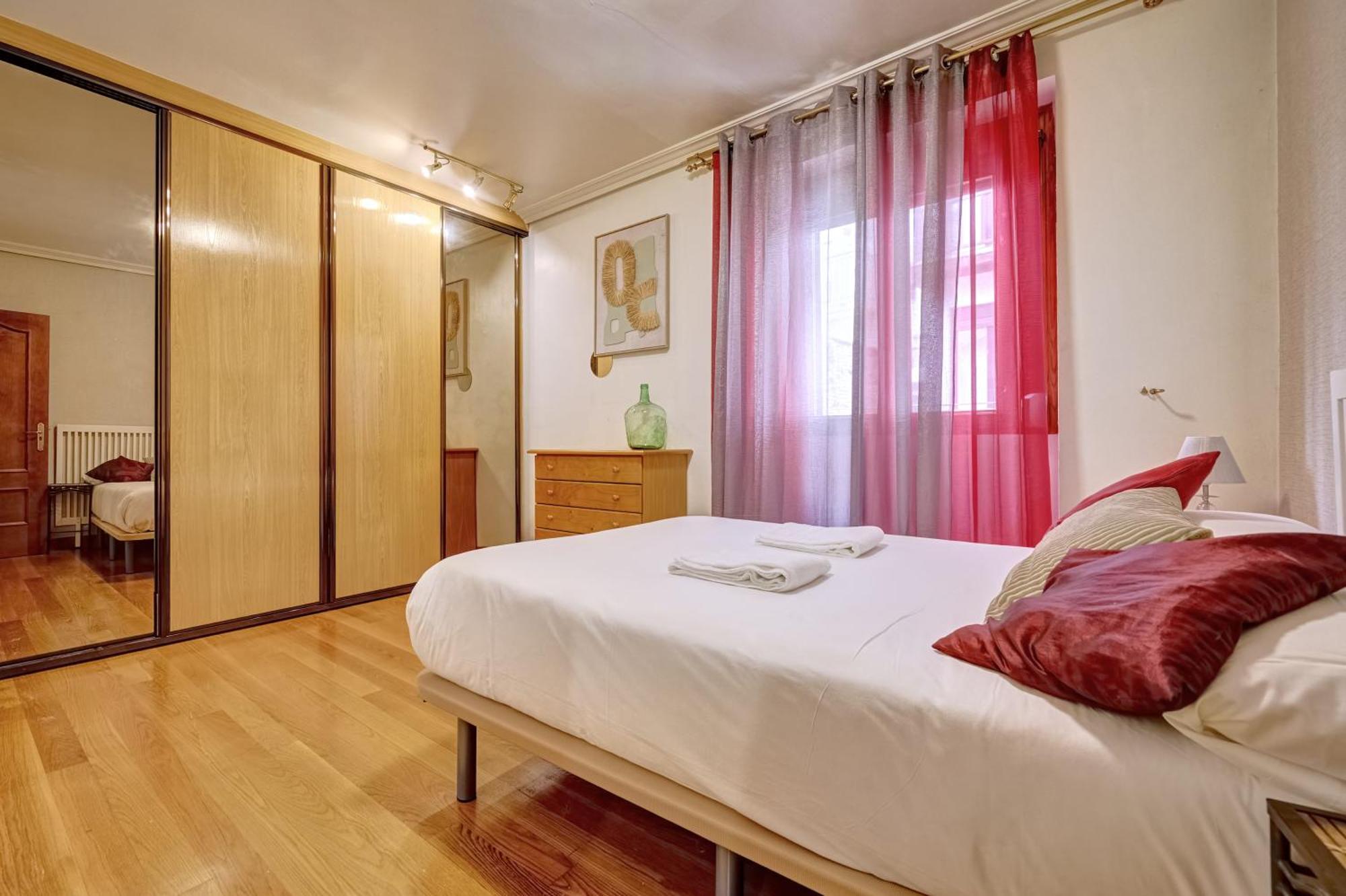 Casa Iruña Espacioso Y Con Estilo * Pamplona