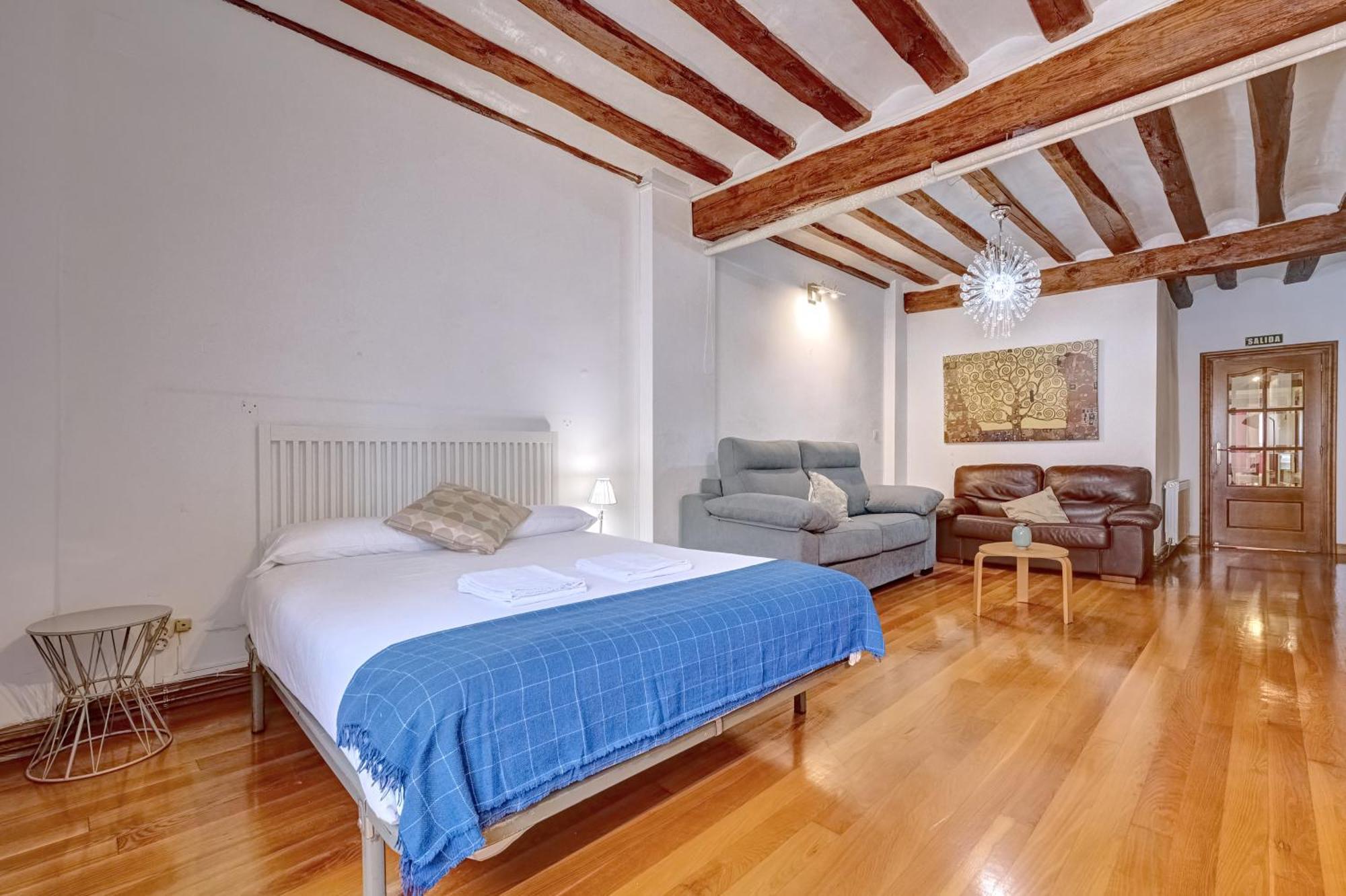 Casa Iruna By Clabao Apartment Pamplona