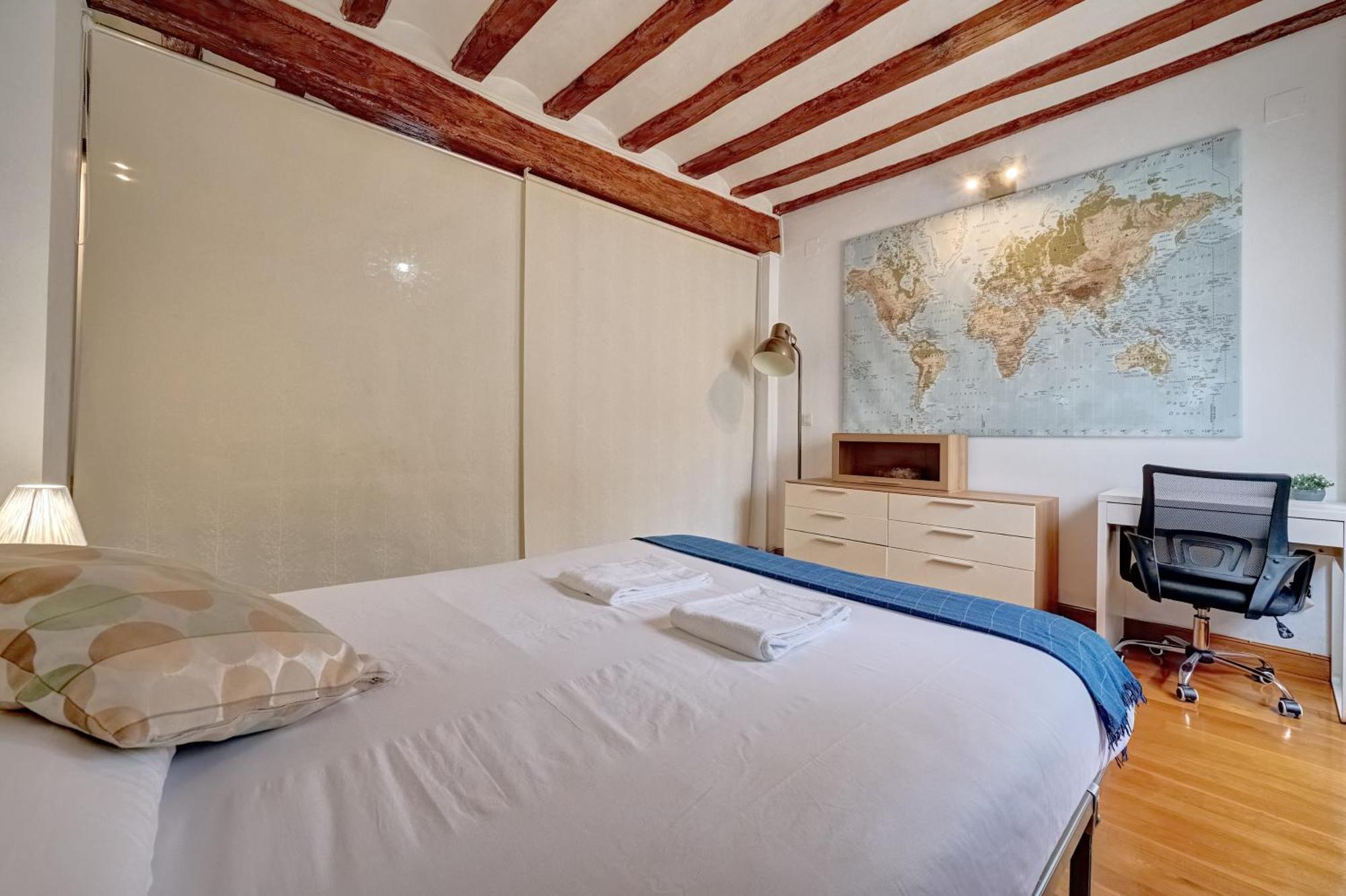 Casa Iruna By Clabao Apartment Pamplona