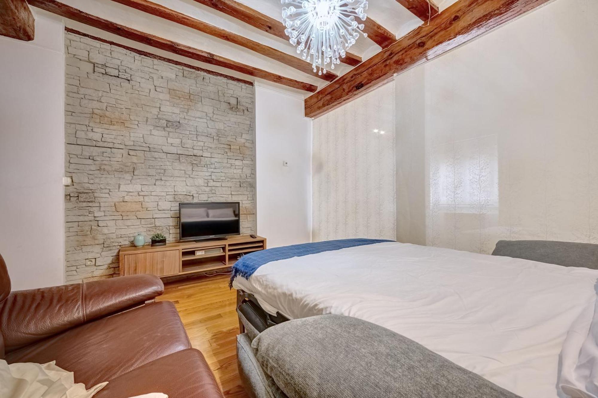 Casa Iruna By Clabao Apartment Pamplona