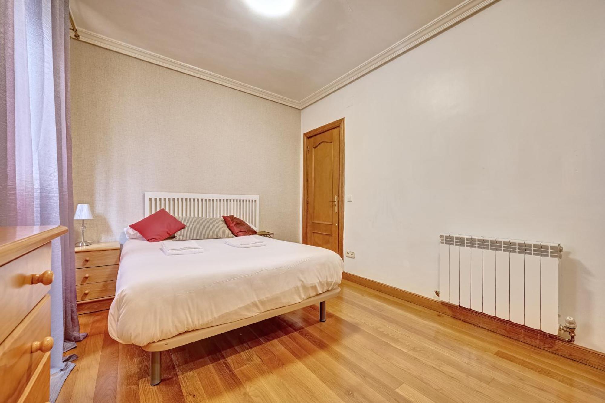 Casa Iruna By Clabao Apartment Pamplona